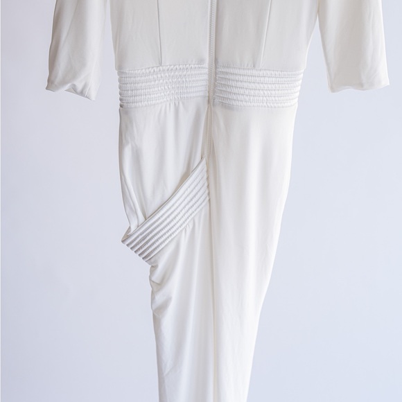 ZHIVAGO SIGNATURE EYE OF HORUS White Long Sleeve V-Neck Dress - Picture 11 of 16